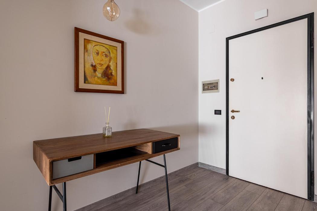 Appartement Studio Yvonne à Bari Extérieur photo